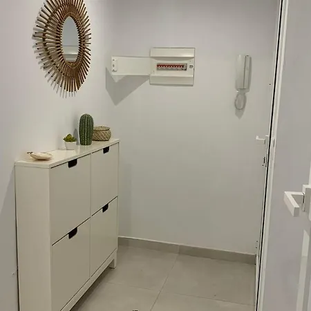 Apartment Rodhes Playa B-1 *