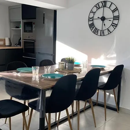 Rodhes Playa B-1 Apartment