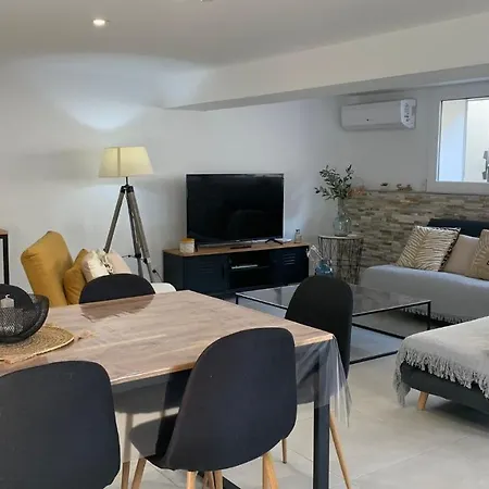Apartment Rodhes Playa B-1