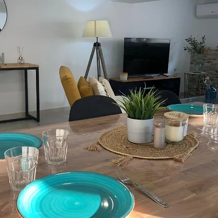Apartment Rodhes Playa B-1 *