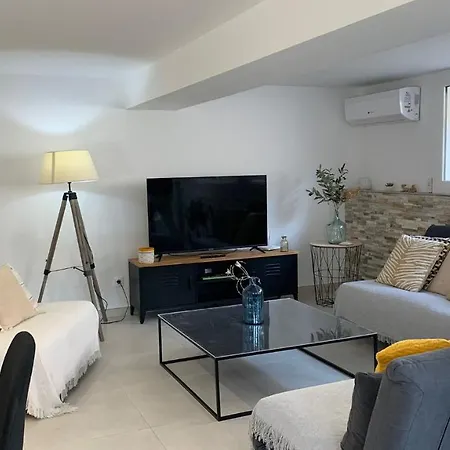 Rodhes Playa B-1 Apartment