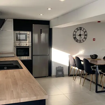 Apartment Rodhes Playa B-1 *