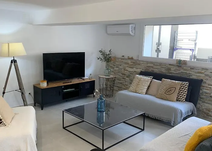 Rodhes Playa B-1 شقة روساس